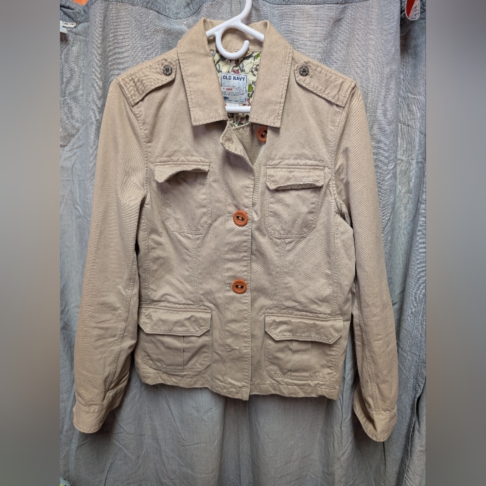 Old Navy Women's Utility Jacket in Beige
